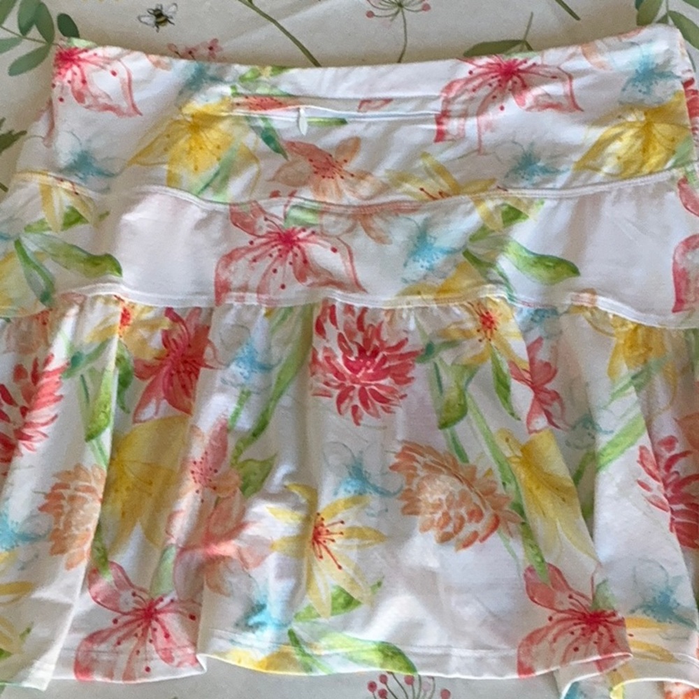 NWOT Gottex Floral Athletic/Casual Skort in White with Coral, Yellow & Green - Picture 6 of 8